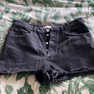 Zara Black Jean Shorts High-Waisted Frayed Hem